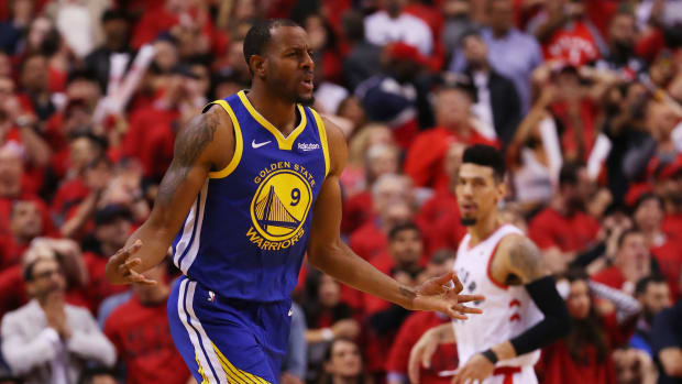 iggy-green-warriors-raps.jpg